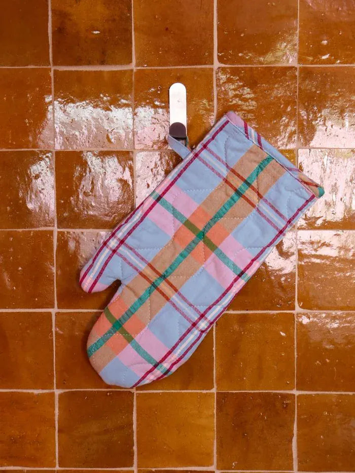 Confetti Plaid Oven Mitt
