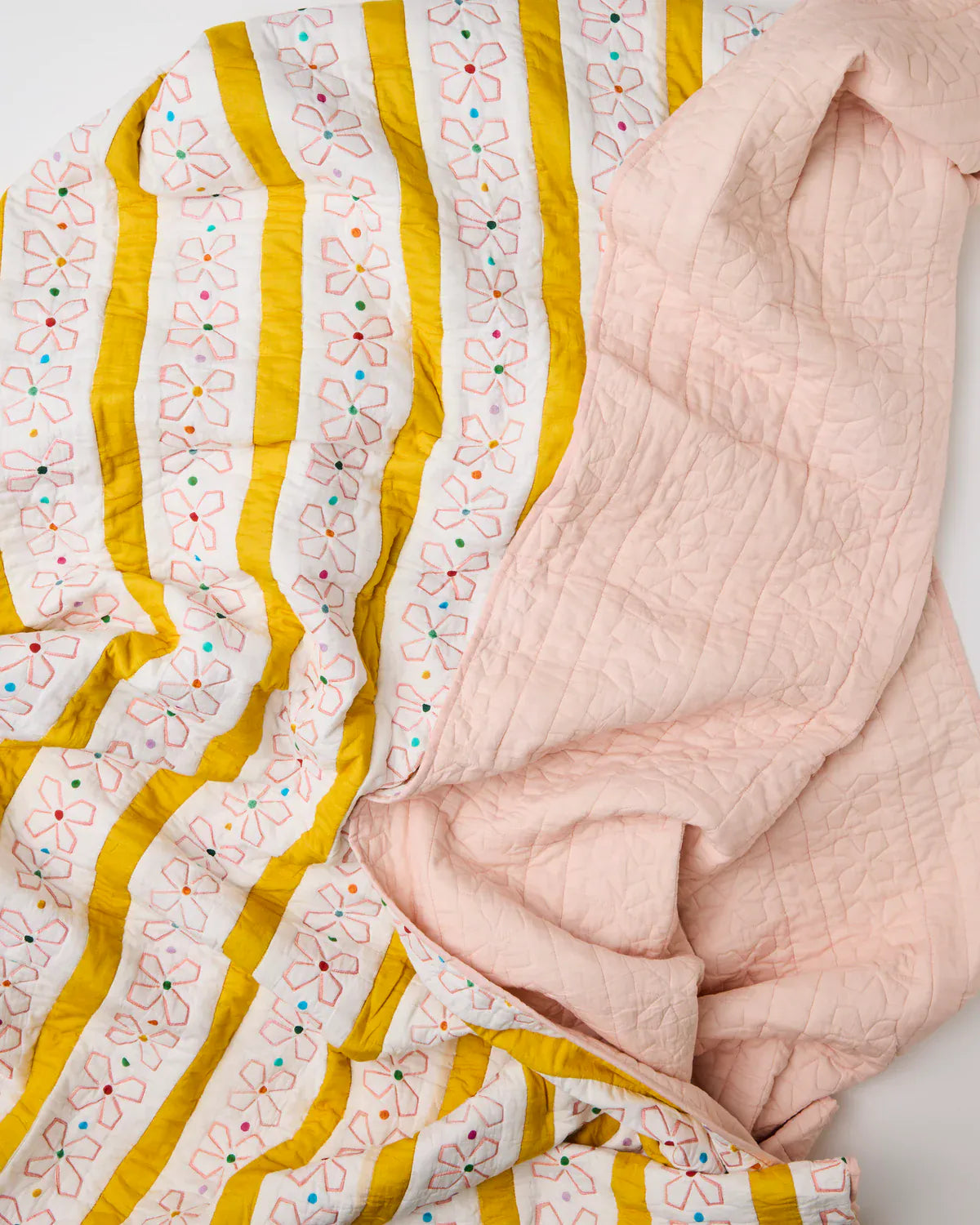 Kip&Co x Anna Spiro Daisy Chain Organic Cotton Quilted Bedspread | Large