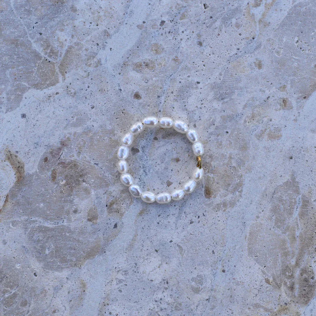 Pearl Ring | Mini Rice Pearls