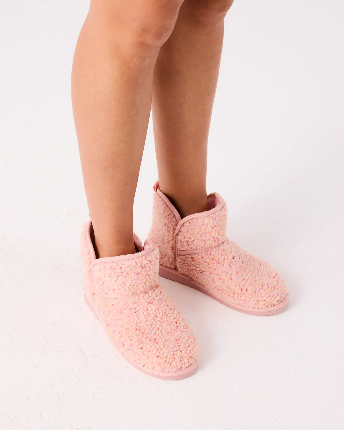 Cupcake Sprinkle Sherpa Adult Boot | 41/42