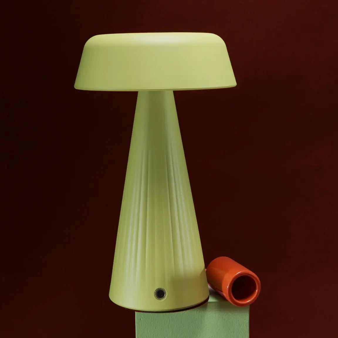 Vesper Touch Lamp | Green Apple