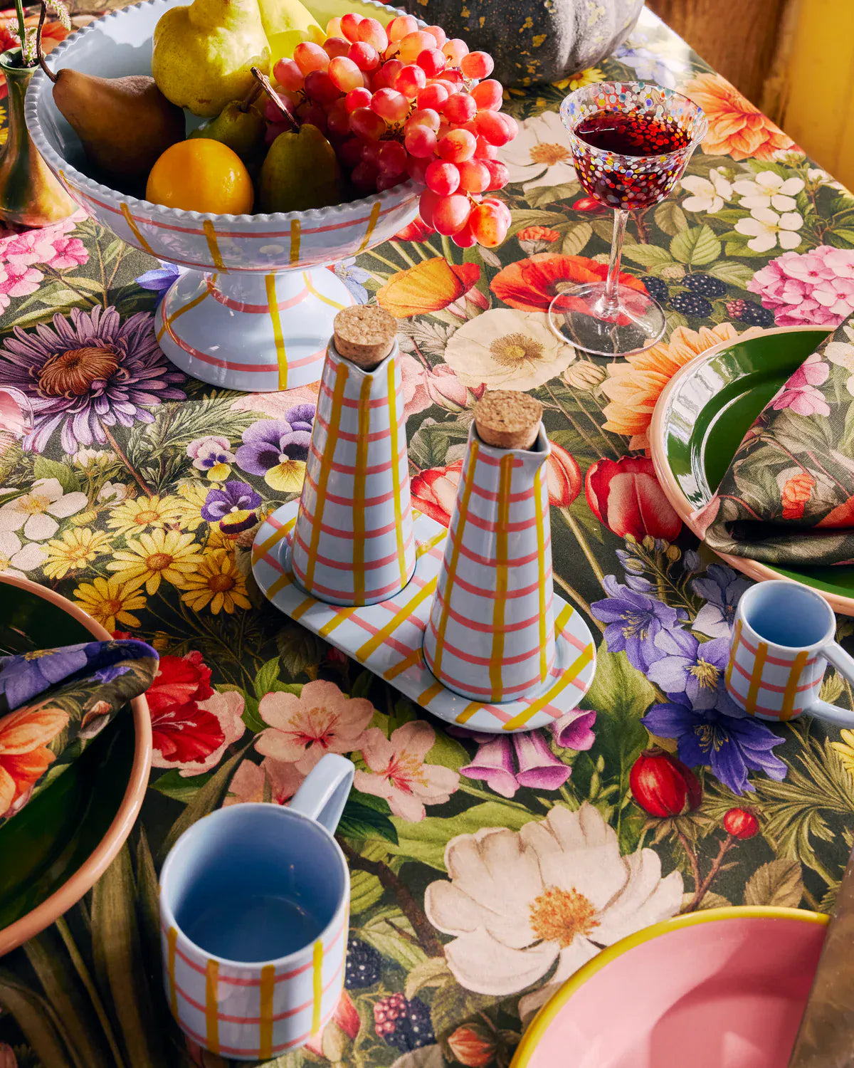 Cottage Garden Eden Tablecloth | Standard Rectangle