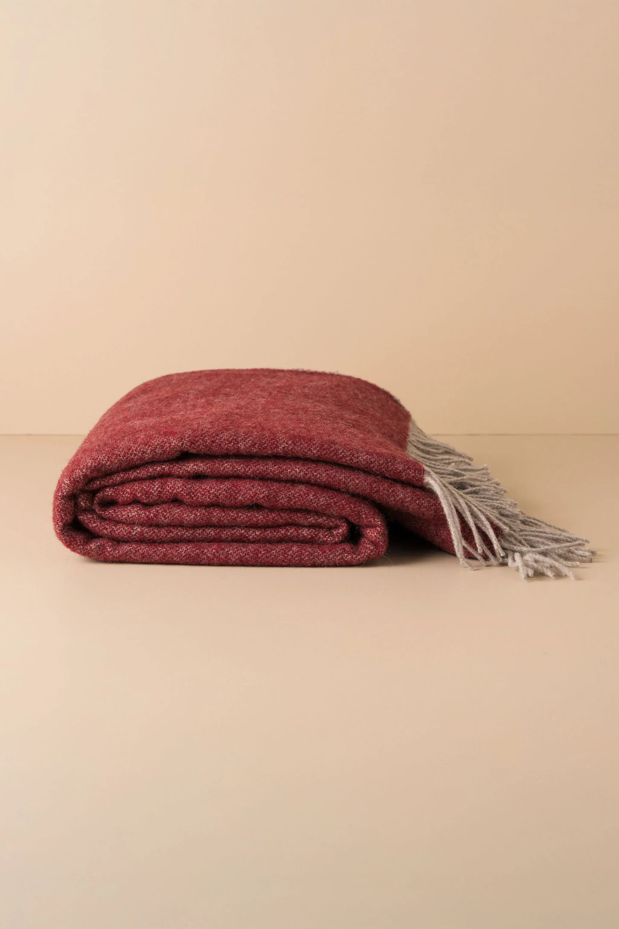 Merino Wool Throw Burgundy/Grey
