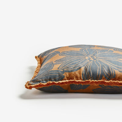 Bonnie & Neil 60 cm Cushion