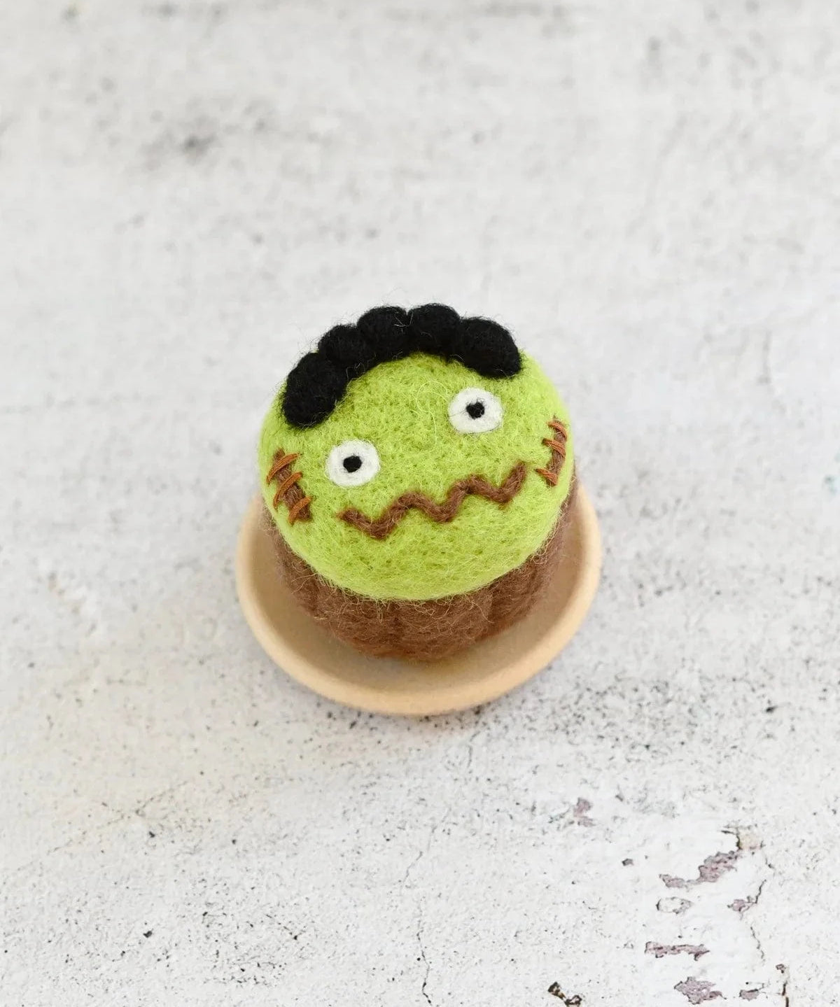 Felt-Ghost-Cupcake-9_jpg.webp