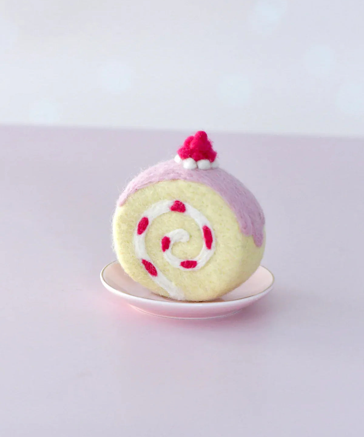 Felt-Strawberry-Swiss-Roll-2_jpg.webp