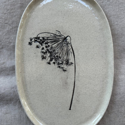 Bishop's Weed Oval Plate