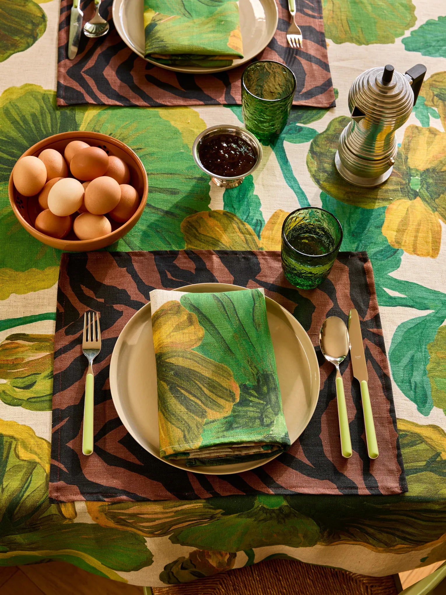 Wild Pansy Verde Napkins | Set of 4