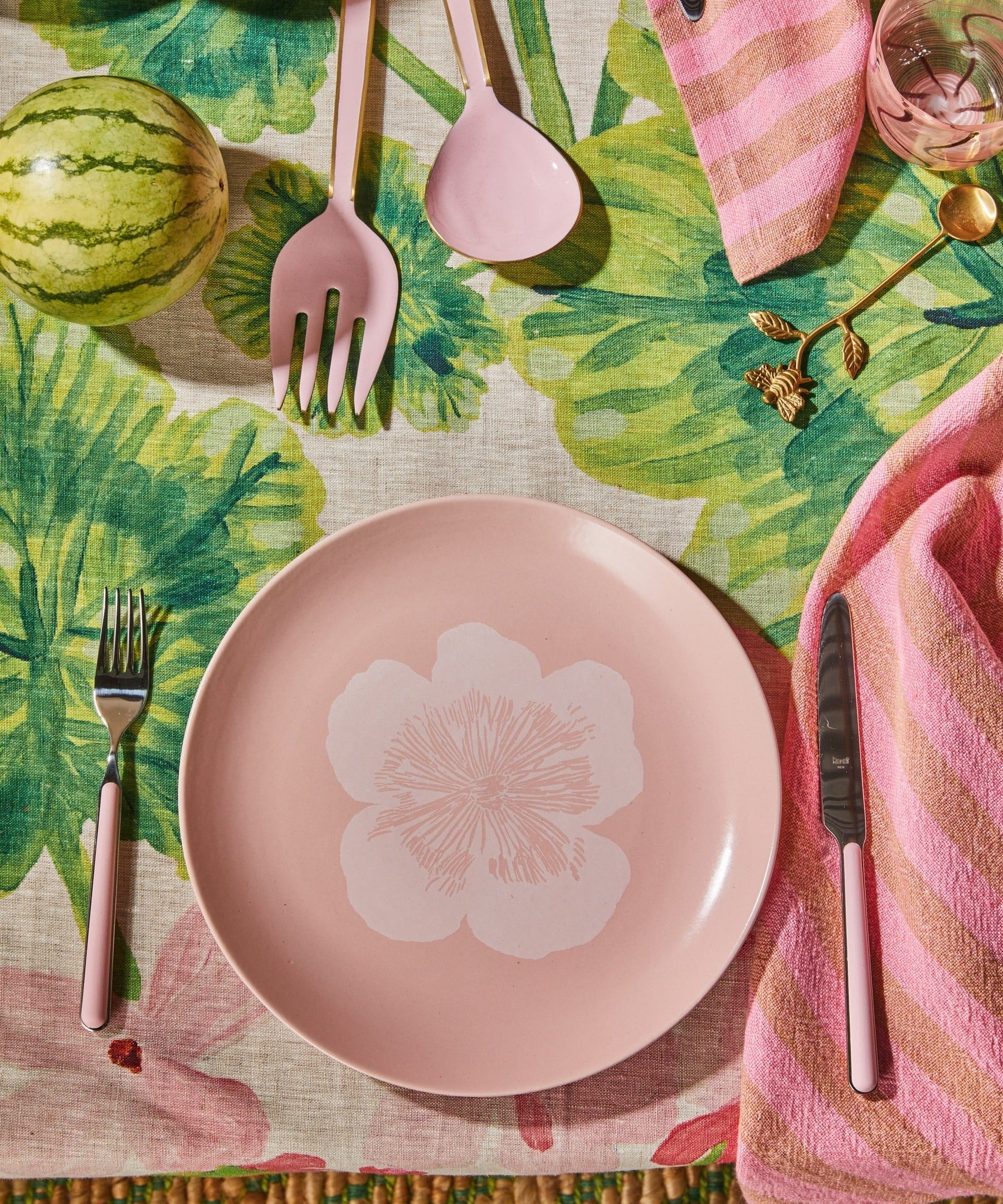 PL07-jardin-pink-ceramic-plate-styled-dining-room-4.jpg