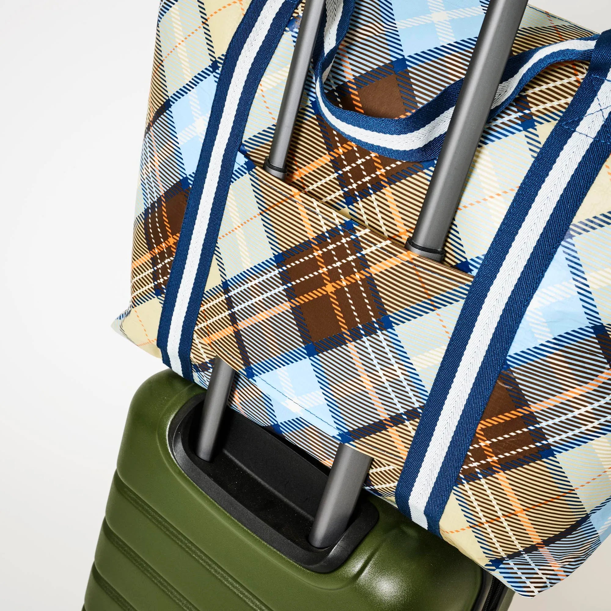 Zip Medium Tote | Country Plaid