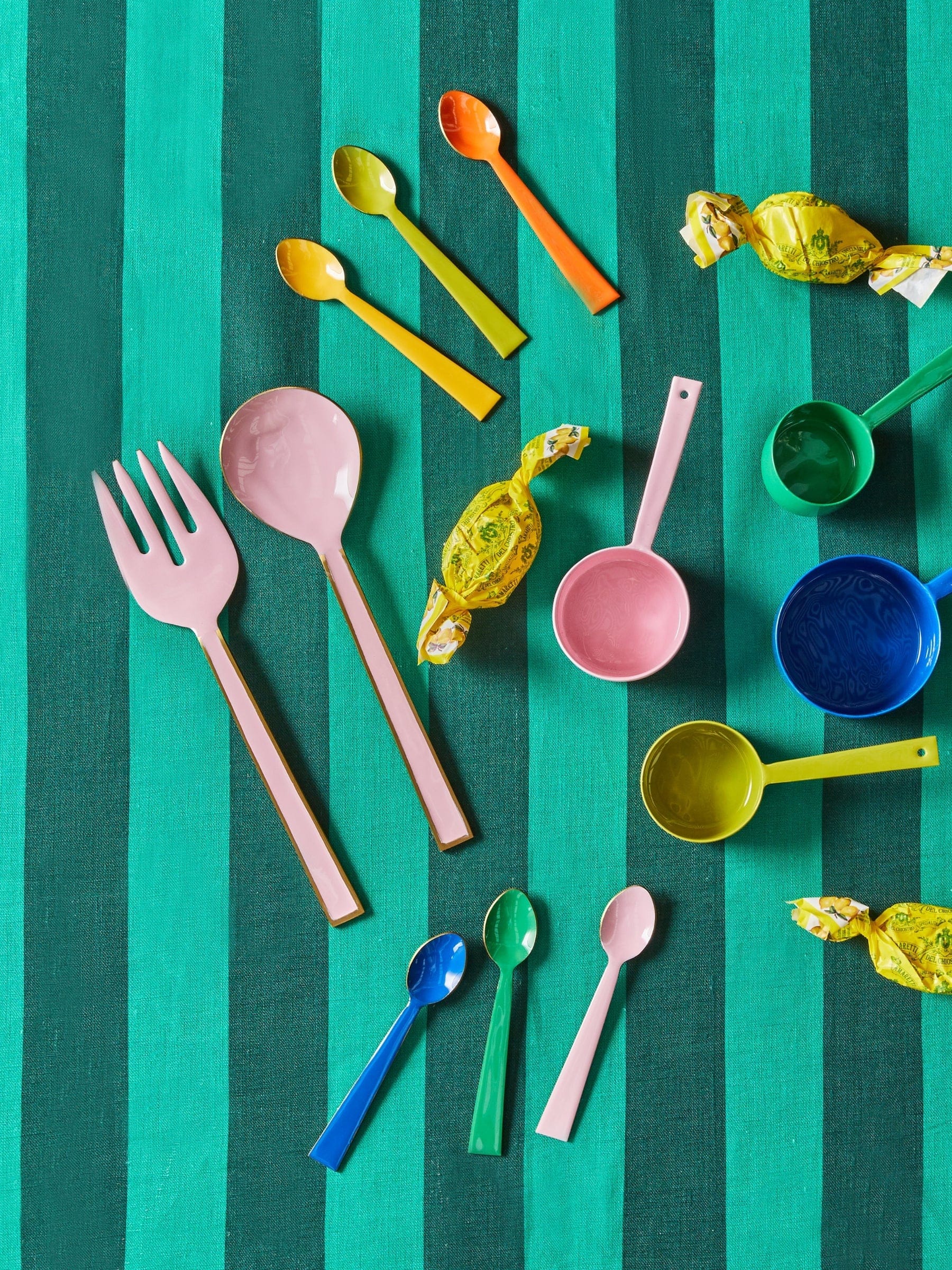 Enamel Rose Salad Servers | Set of 2