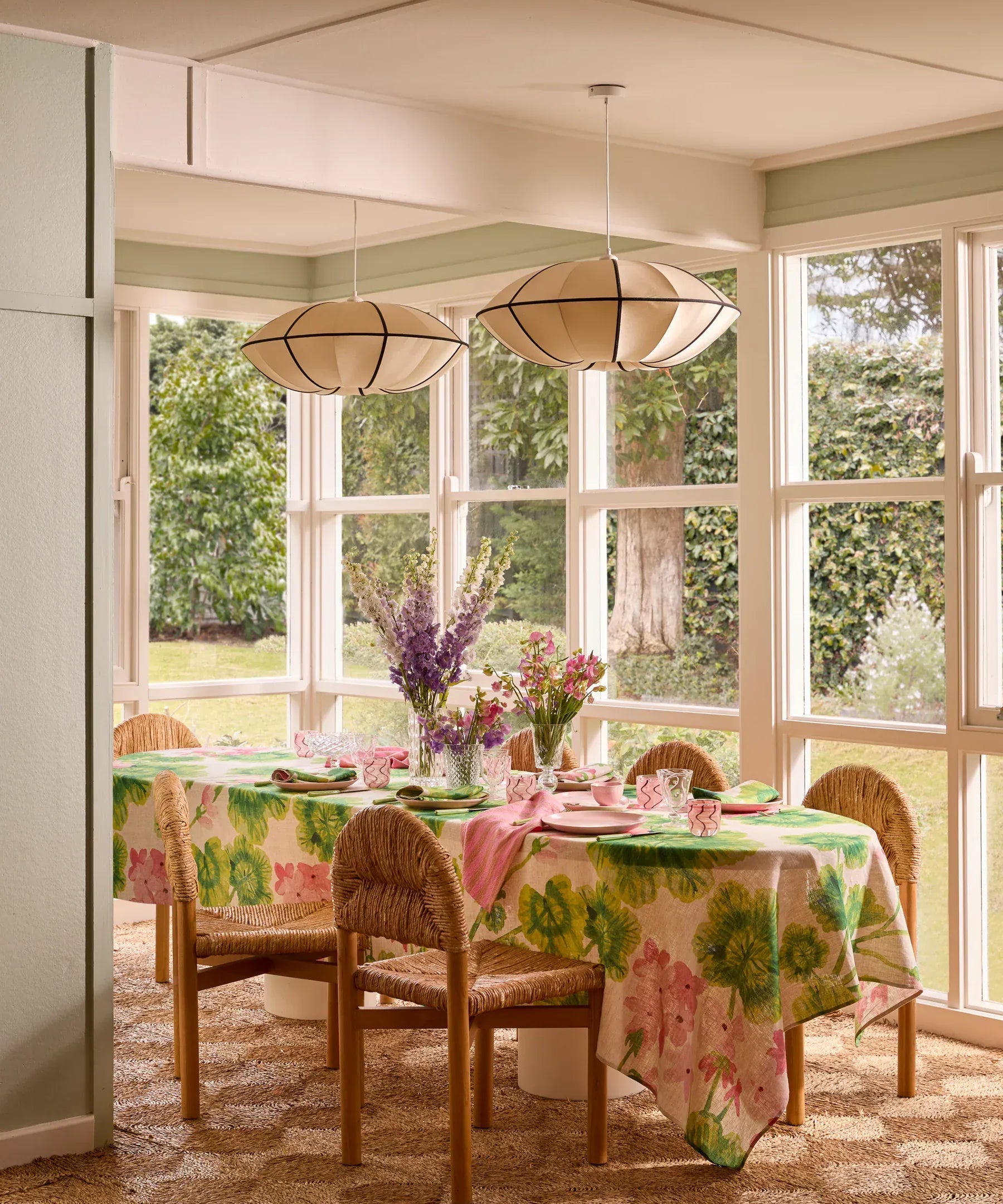 TC3204-geranium-multi-linen-tablecloth-styled-dining-room-7_jpg.webp