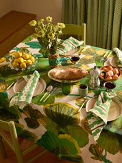 Wild Pansy Verde Tablecloth | Medium