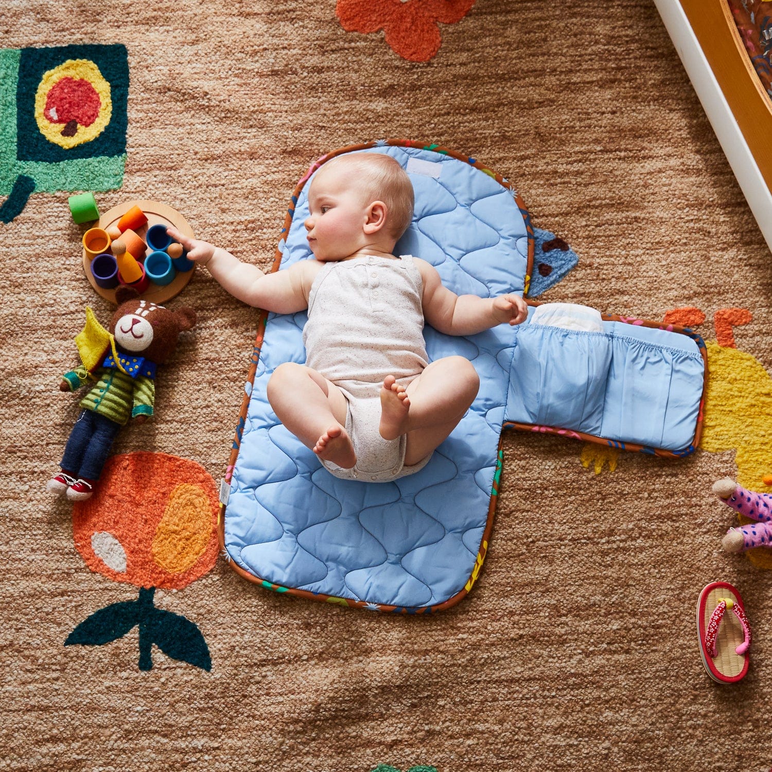 babechangemat2_kids_2.jpg