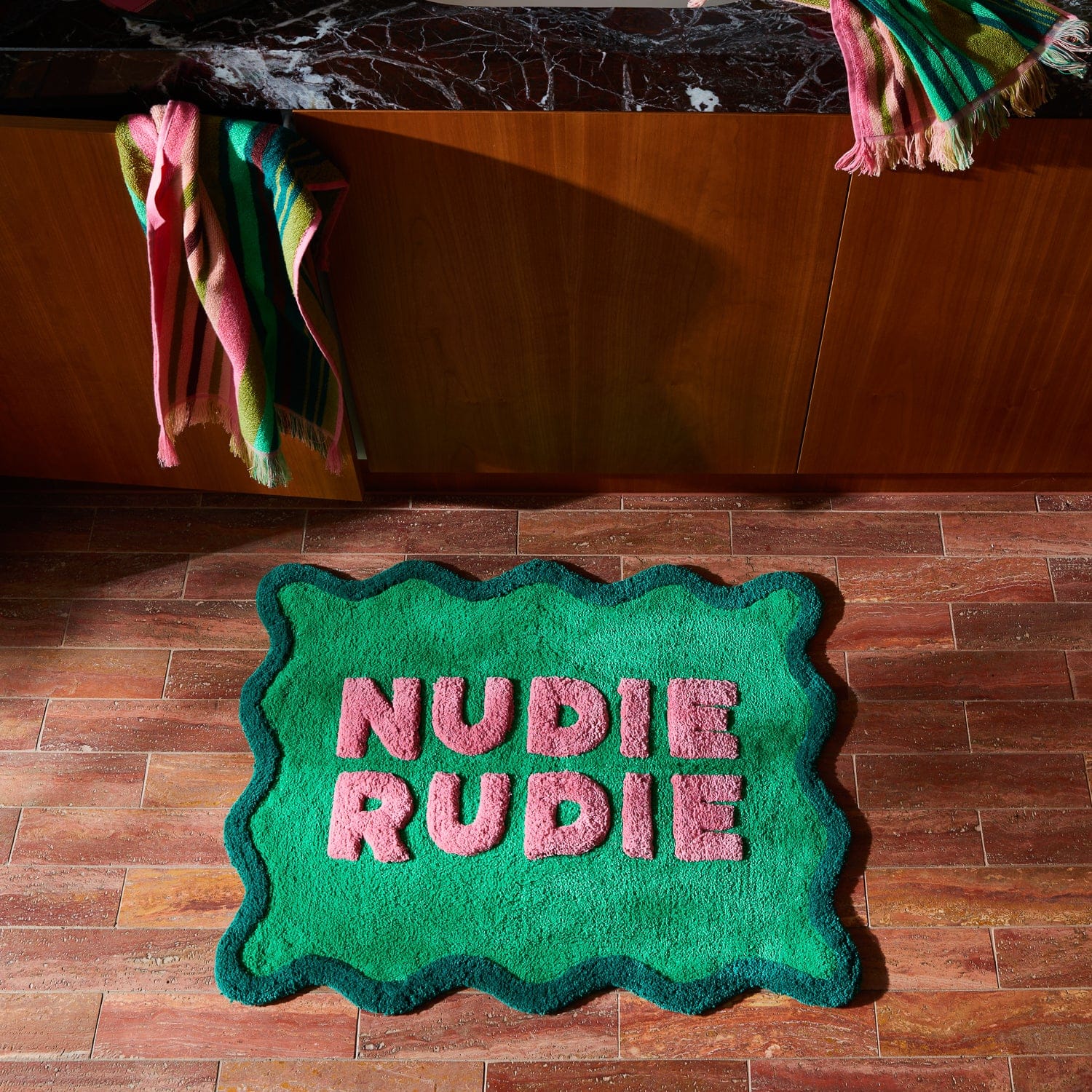 babenudierudie_2_2.jpg