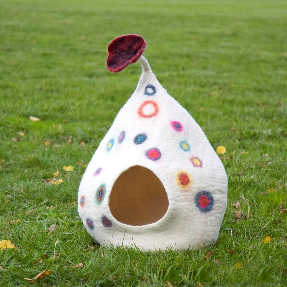 Cat Cave | Teardrop with Dots