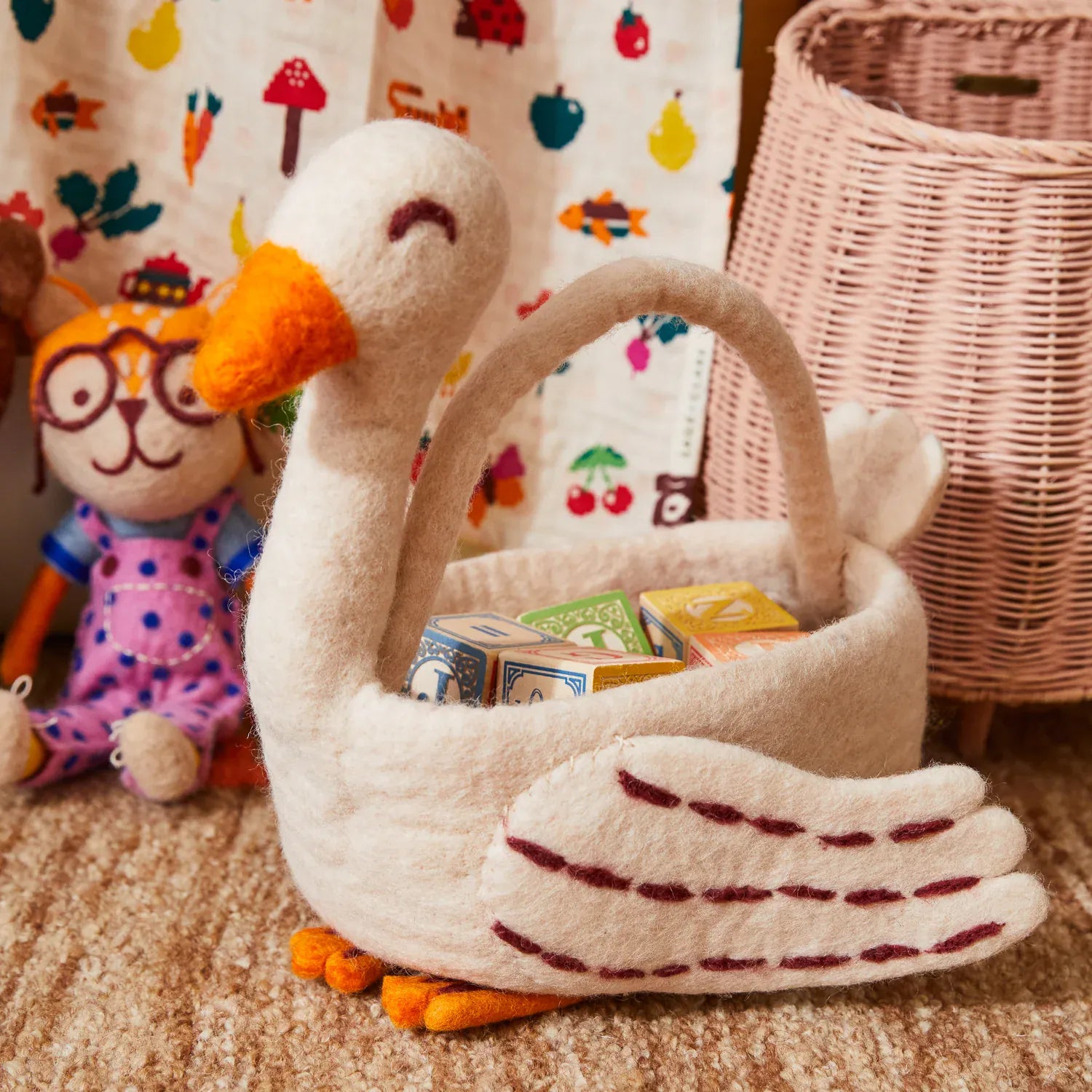 easter26basket_tomi_2_jpg.webp