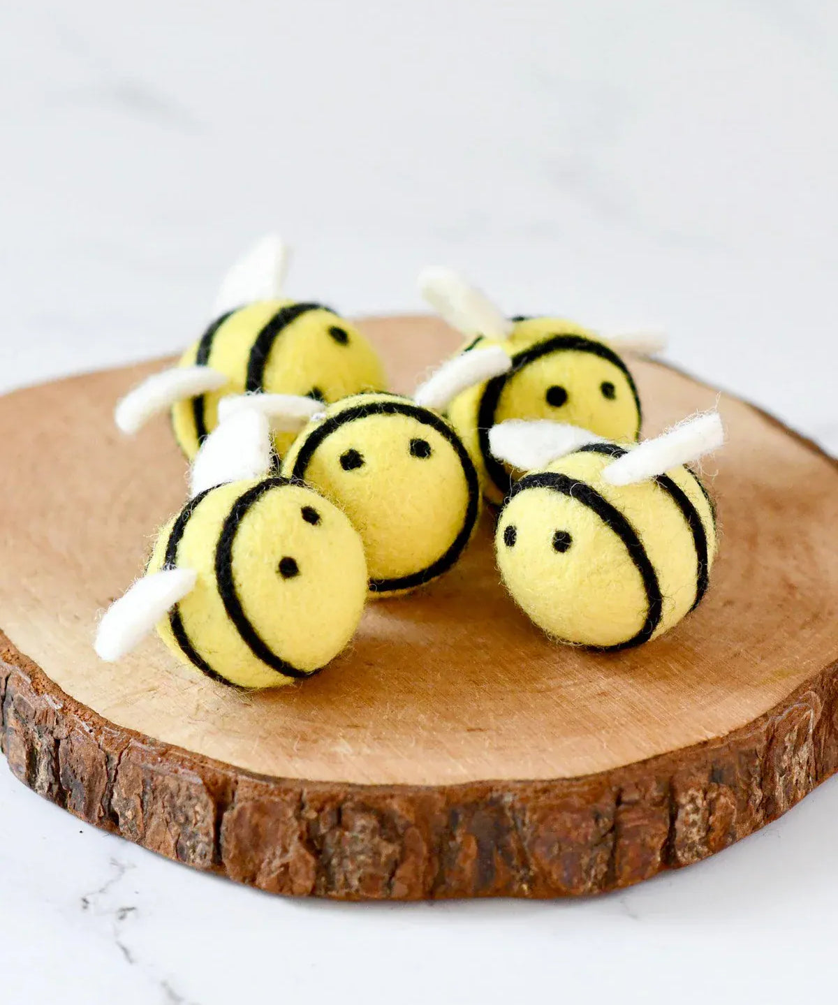 felt-bees-loose-parts-play_jpg.webp
