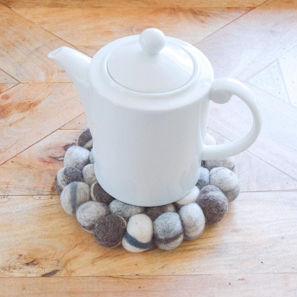 22cm Teapot Trivet | River Pebbles