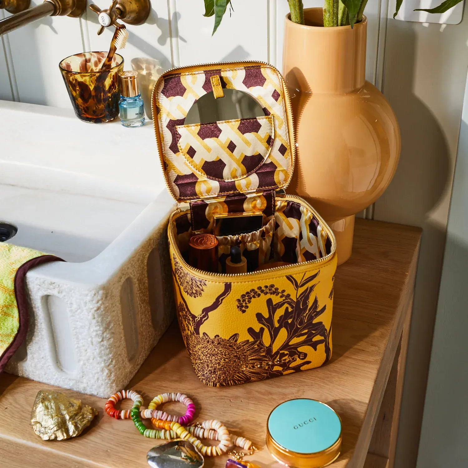 Delphine Small Vanity Case | Dune