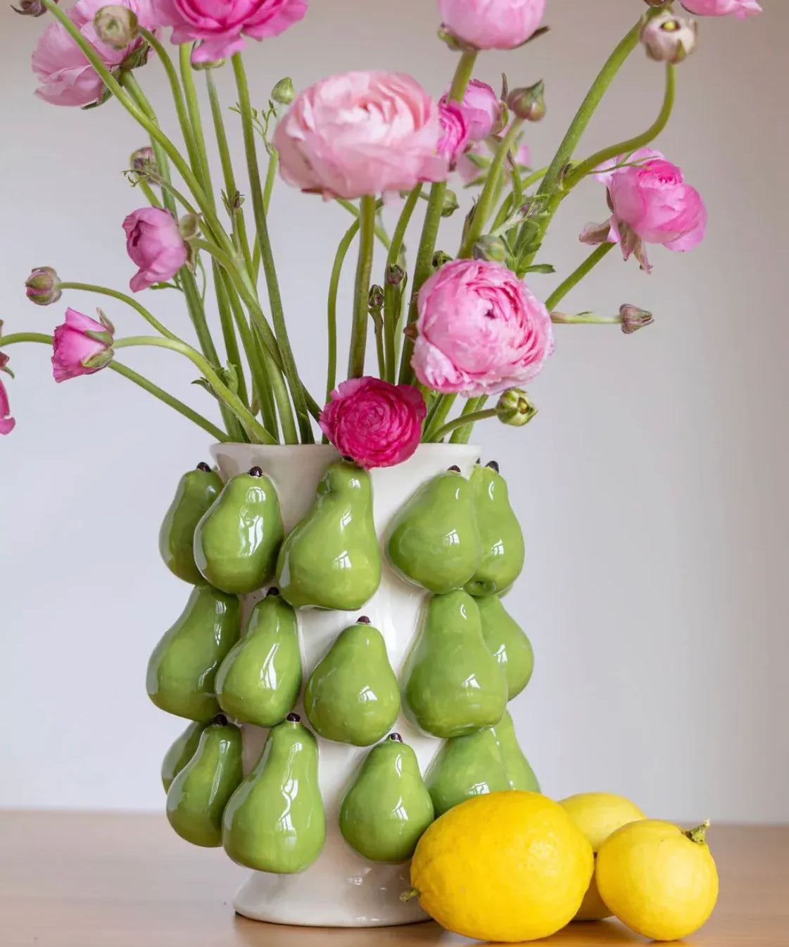 jumbled-noss-and-co-pear-vase-1_1121x1567_22b43b91-9755-48d5-bf6f-0af38dedf8d5.webp