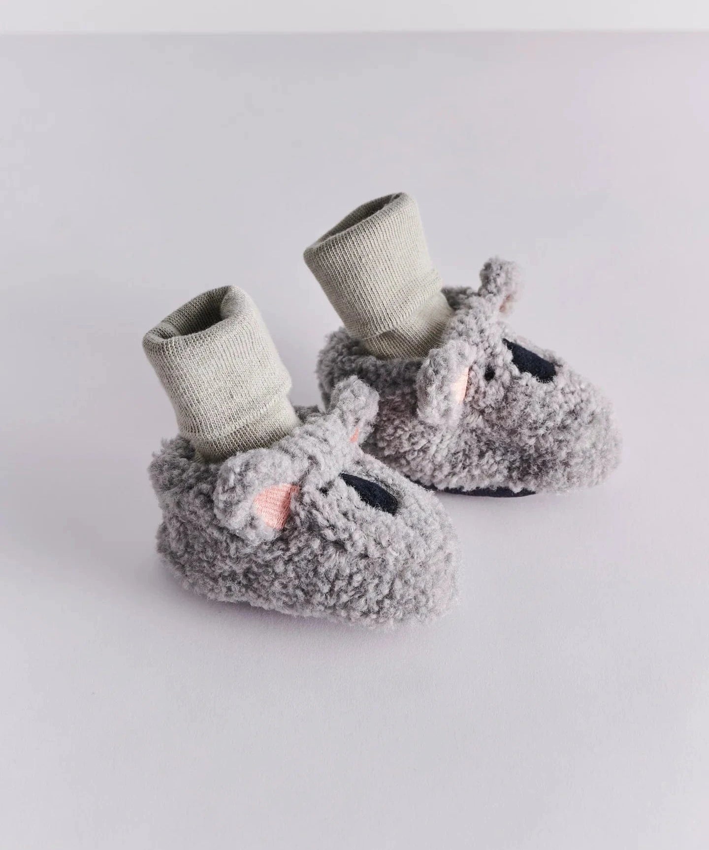 kip-and-co-aw25-baby-booties-10_1440x1800_jpg.webp