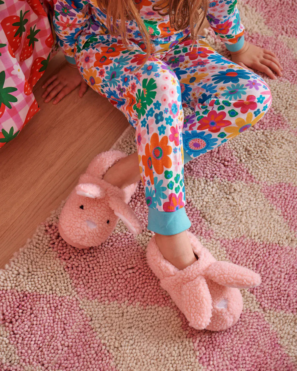 Fluffy Bunny Sherpa Kids Slippers | 29/30
