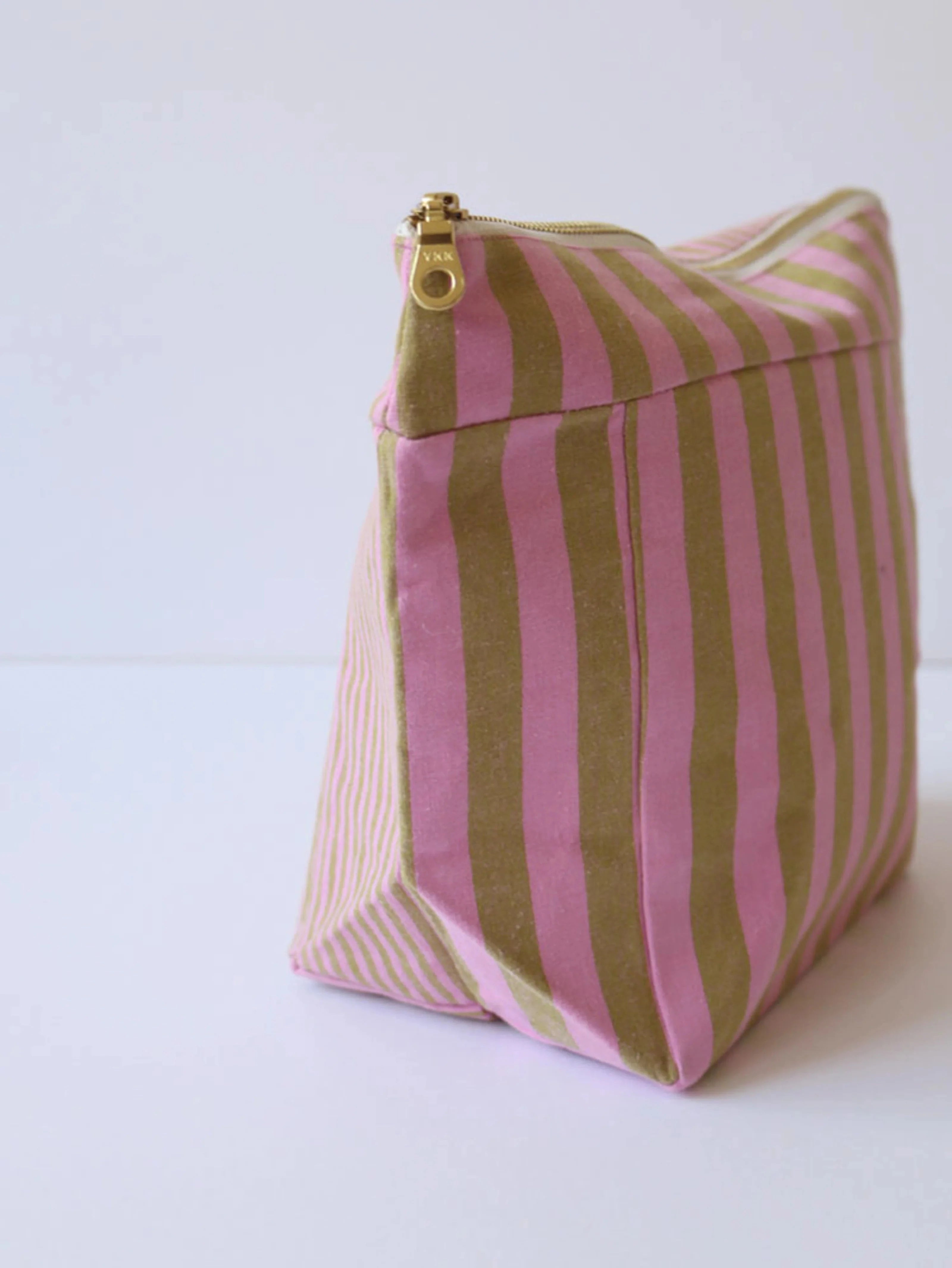 Lilac Sprout Cosmetic Case