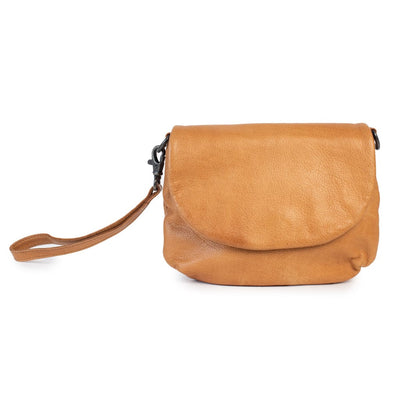 TAN LEATHER CLUTCH