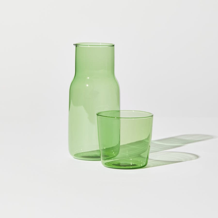 Carafe_08_900x_fd0443c7-61fd-4b61-80c7-3e6a15b78d7b.jpg